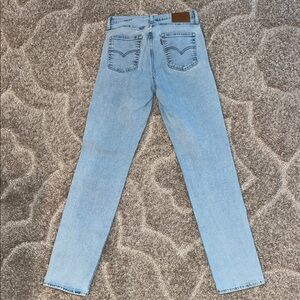 Levi’s 724 High Rise Straight